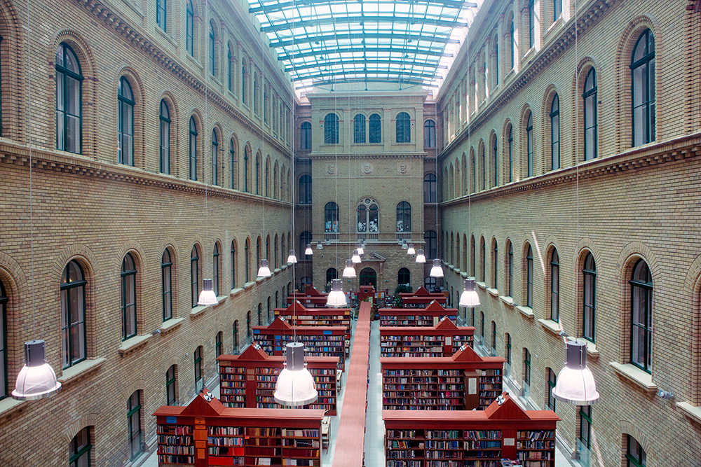 罗兰大学-1000.jpg